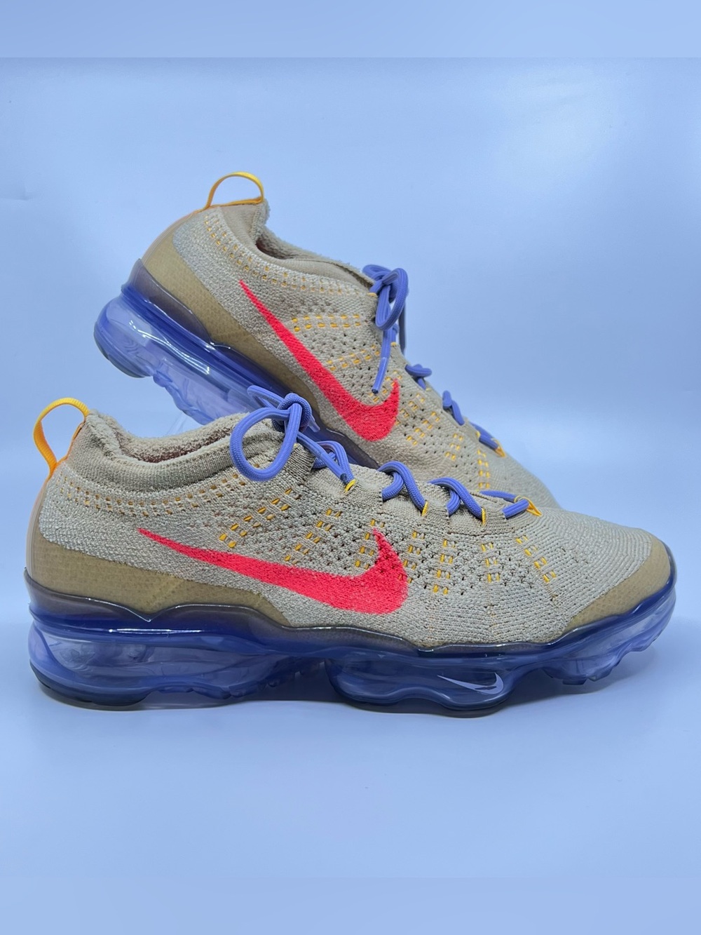 Nike Women's Air VaporMax 2023 Flyknit | Pale Vanilla / Sea Coral | Size 10